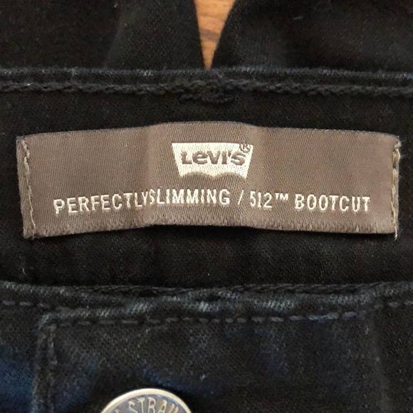 NWT Levi’s black jeans - Picture 6 of 6